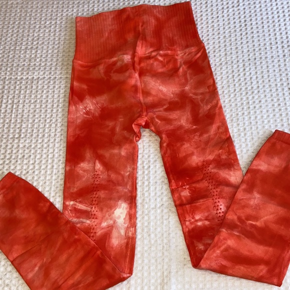 NEW! $78 FREE PEOPLE Movement High-Rise GOOD KARMA XS/S Orange Tie Dyed Leggings - Picture 10 of 17
